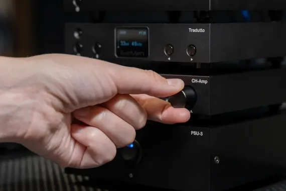EarMen CH-Amp