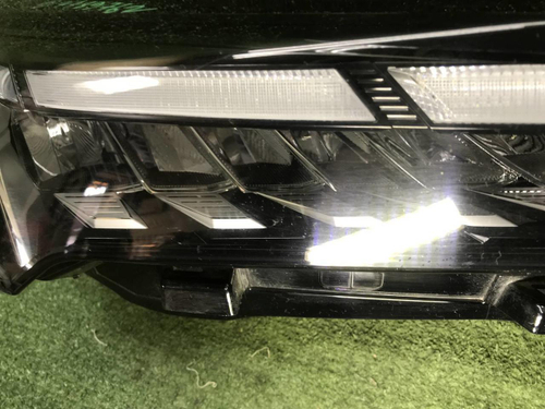 Фара правая Geely Coolray (2023-н.в.) LED