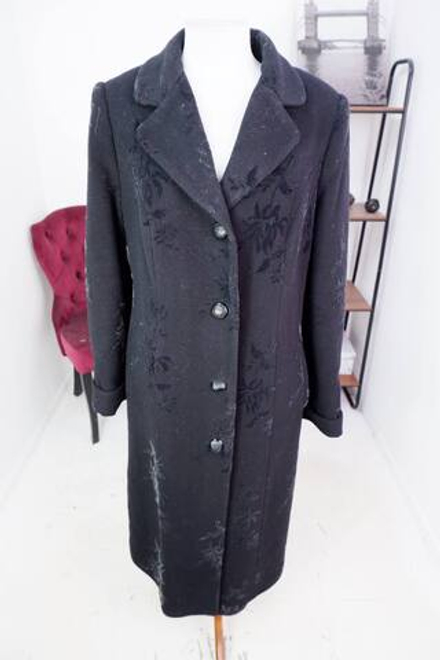 Пальто Ricco collection теплое, маркировка 2XL, визуально на 52 размер