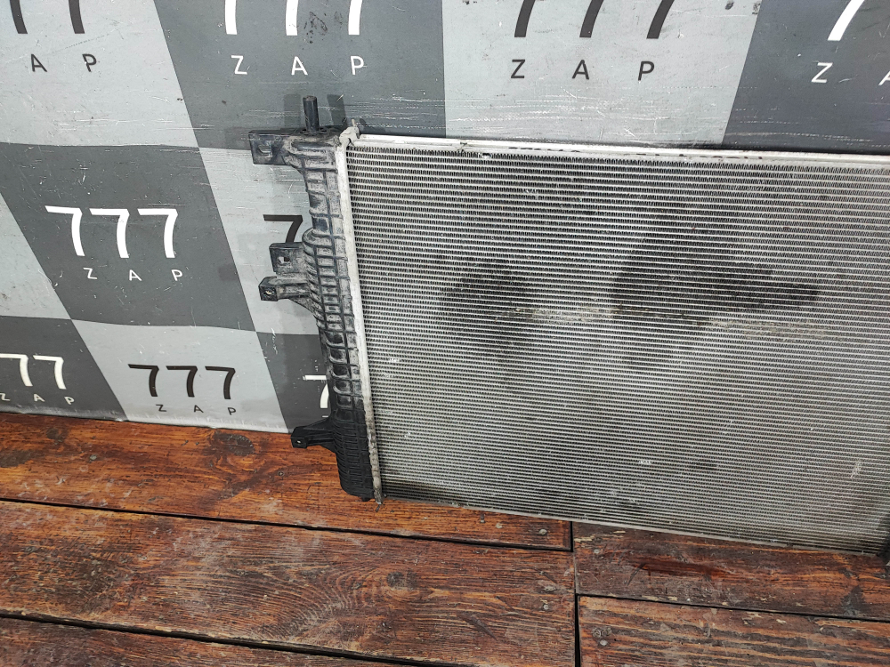 Радиатор двигателя Chery Tiggo 7 Pro 20-нв Б/У Оригинал 302001044AA