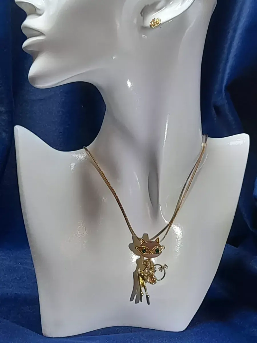 Брошь-кулон "Кошечка в очках бежевая"