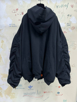 Пуховик Moncler