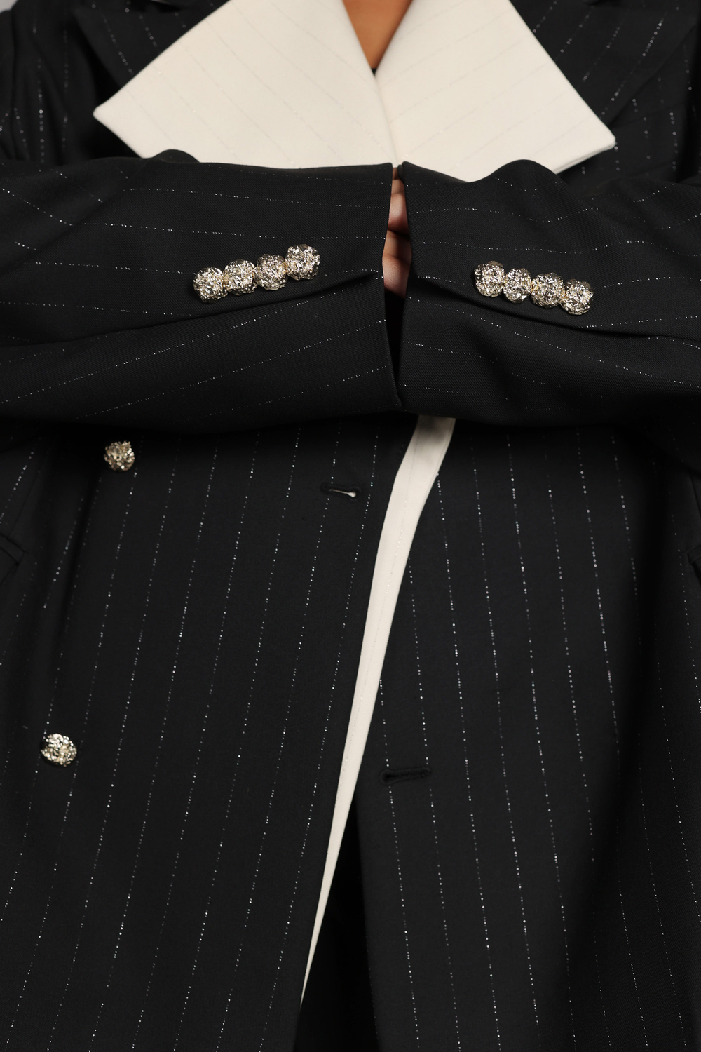 Жакет в полоску с двойным лацканом