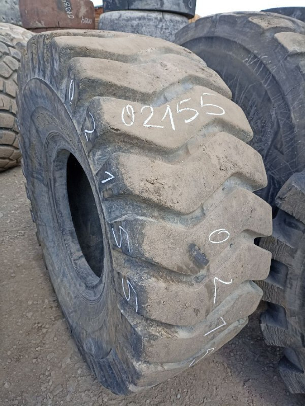 23.5-25 Deestone DL-3 шина б/у