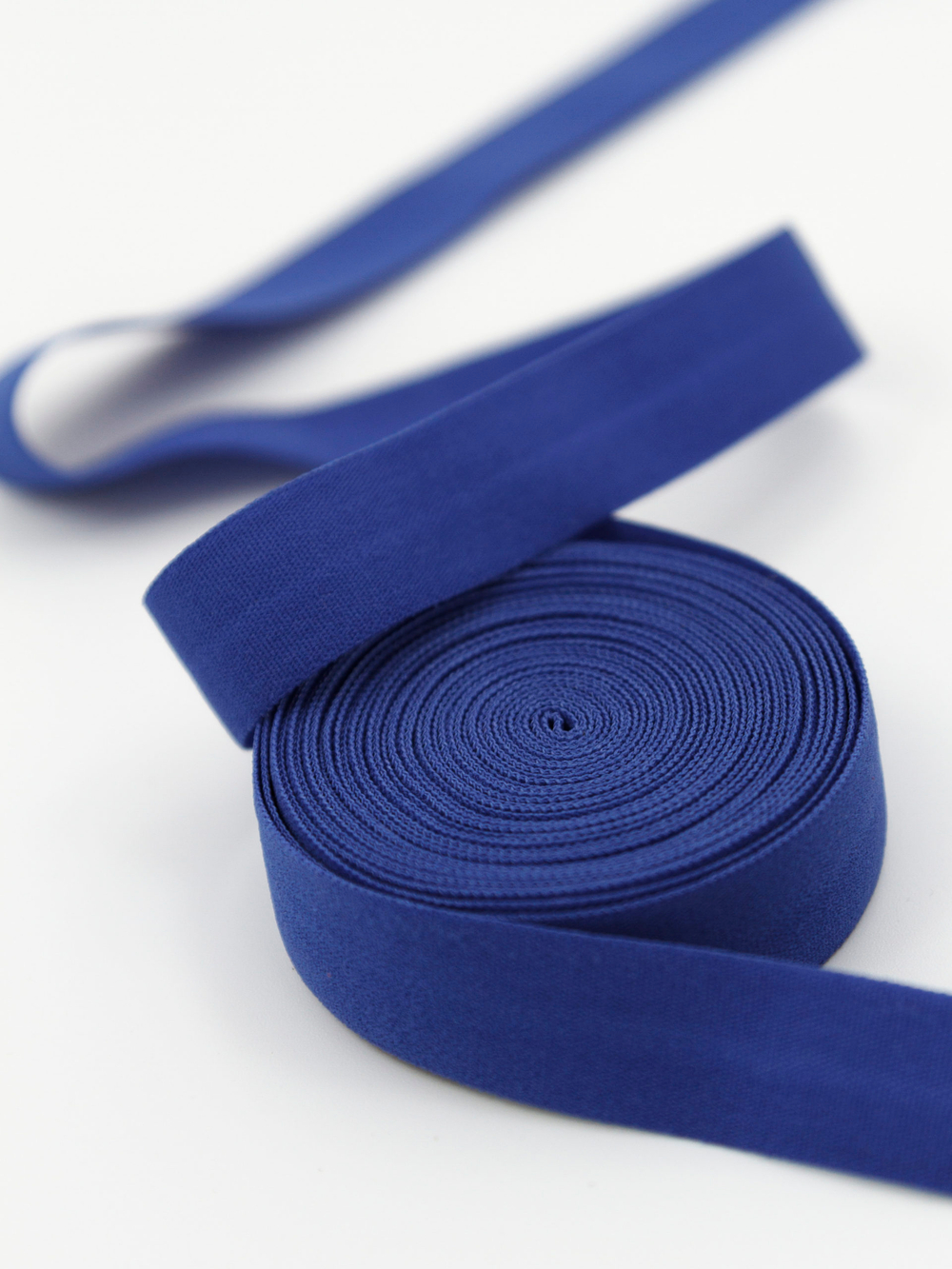 Бейка эластичная ультрамарин матовая 15 мм