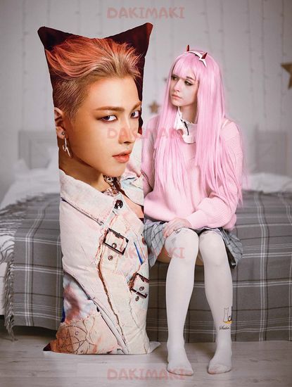 Дакимакура Ким Хонджун из Эйтиз арт. 1049