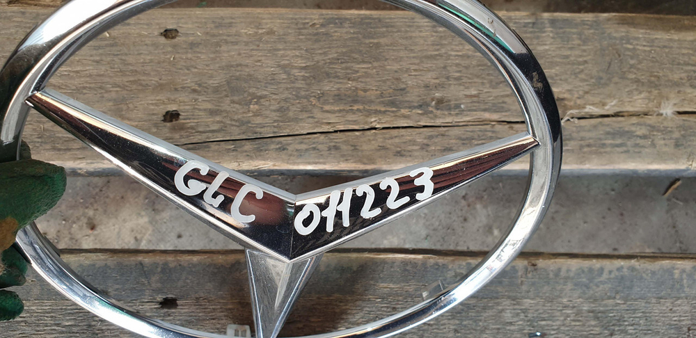 Эмблема GLC (X253) GLE (W166) GLS (X166) Б/У Оригинал A0008172116