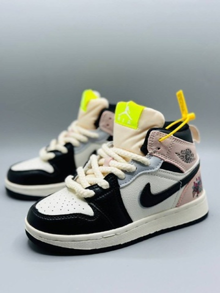 Детские высокие кожаные кроссовки Nike Air Jordan 1