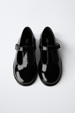 ZARA ЛАКИРОВАННЫЕ ТУФЛИ T-ОБРАЗНОЙ ФОРМЫ, ЧЕРНЫЙ