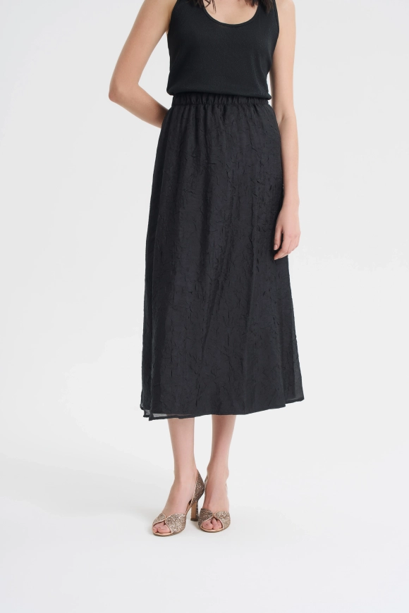 Юбка из жатой вискозы