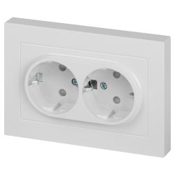 Розетка Intro Accent 6-208-01 двойная с заземлением 2X2P+E Schuko со шторками 16А-250В IP20 СУ AL/CU белый