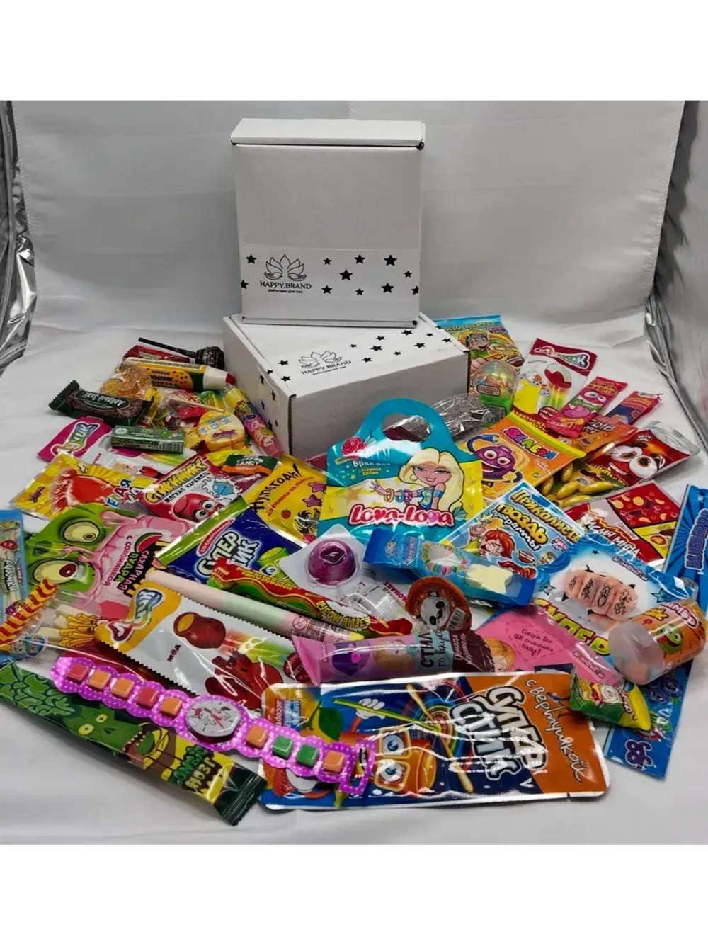 Подарочный набор сладостей 45 штук Сладкий бокс с Лабубу