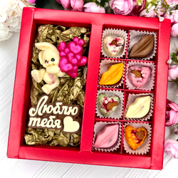 Шоколадный подарок "Люблю тебя": Зайчик с шариками, шоколадка-надпись и 8 конфет ручной работы
