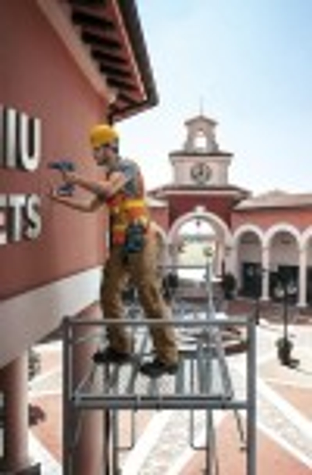 Дрель-шуруповерт аккумуляторная BOSCH GSB 18 V-50 ударная, без АКБ и ЗУ 06019H5102