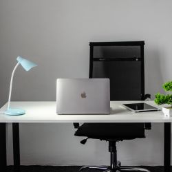 TLD-559 Blue-LED-280Lm-5000K-Dimmer Светильник настольный. 3W. Сенсорный выключатель. Голубой. ТМ Uniel