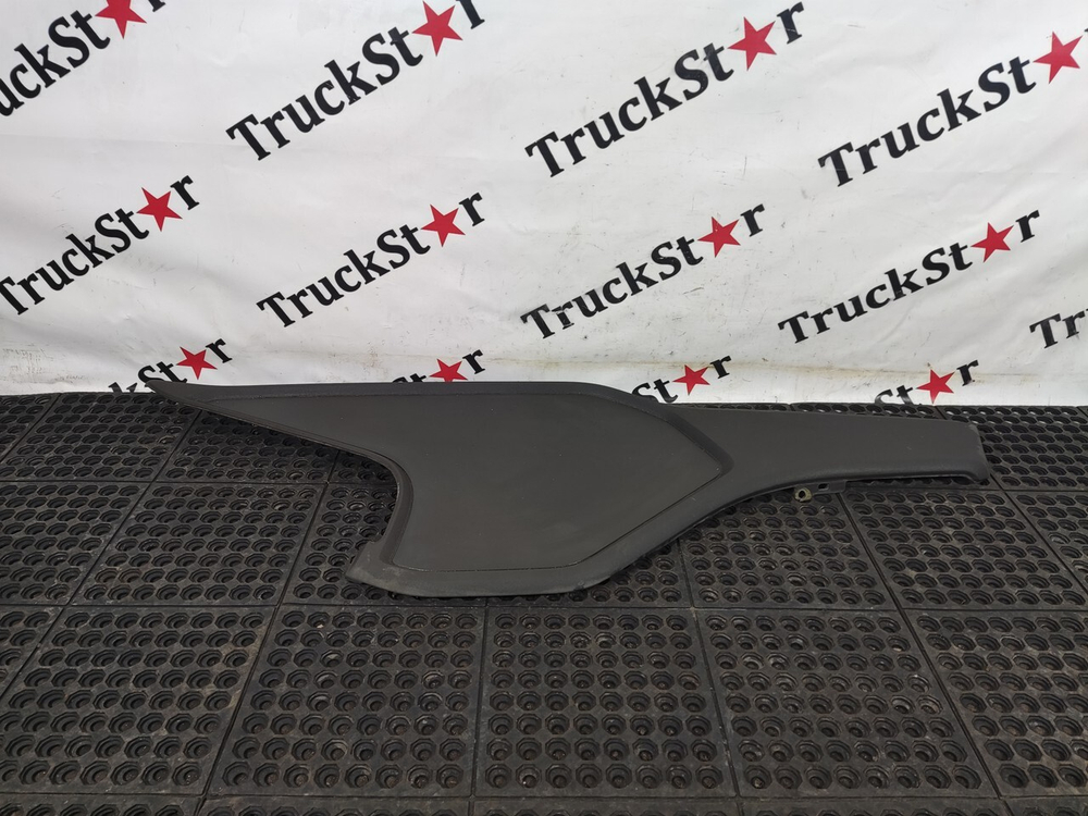 Накладка торпедо верхняя 2023г