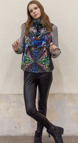 Двусторонний жилет "Сказка", по мотивам изразцов русского художника Михаила Врубеля