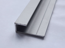 Алюминиевый С-образный профиль для малых толщин блест. бронза UN