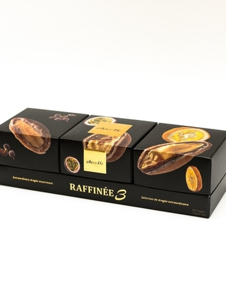 Ассорти конфет ChocoMe  из 3 видов орехов в шоколаде
