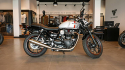Triumph Street Twin
