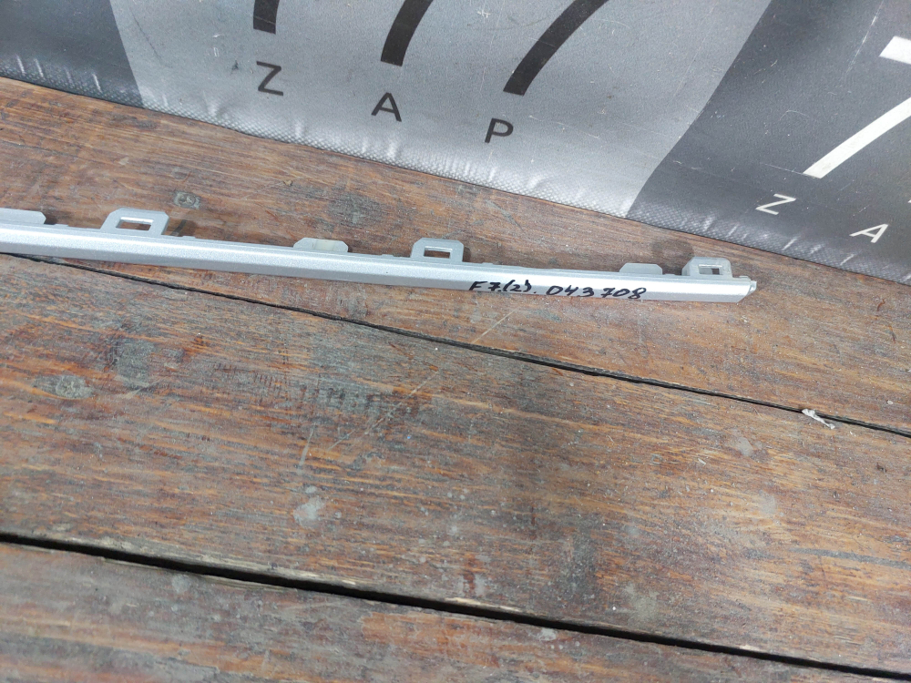 Молдинг переднего бампера Haval F7 2 24-нв Б/У Оригинал 2803174XKN02A