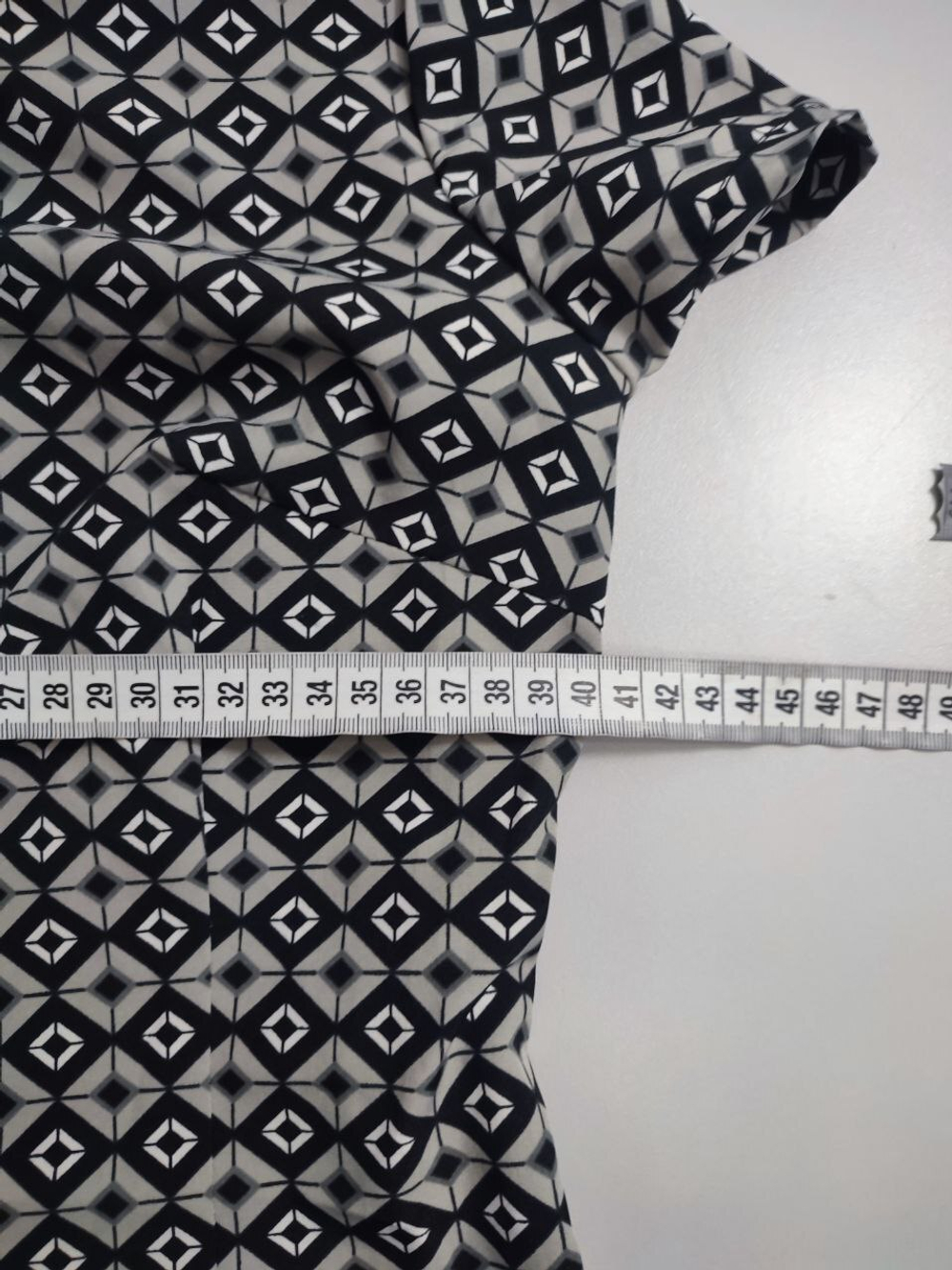 Платье Befree интересное 40 размер