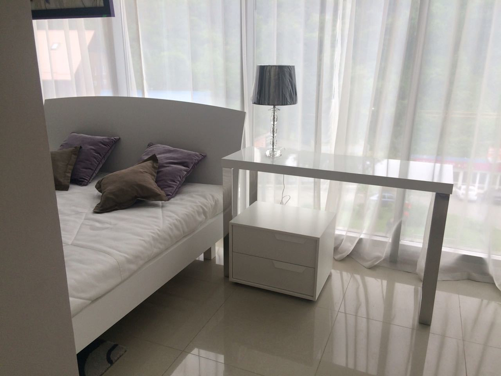 Консоль DUPEN (Дюпен) CON-02 белая