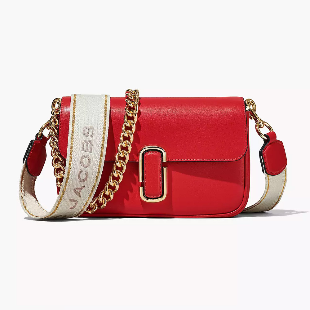 СУМКА THE J MARC SHOULDER BAG TRUE RED