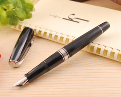 Перьевая ручка Waterman Charleston, цвет: Black/CT, перо: F (13011 F)
