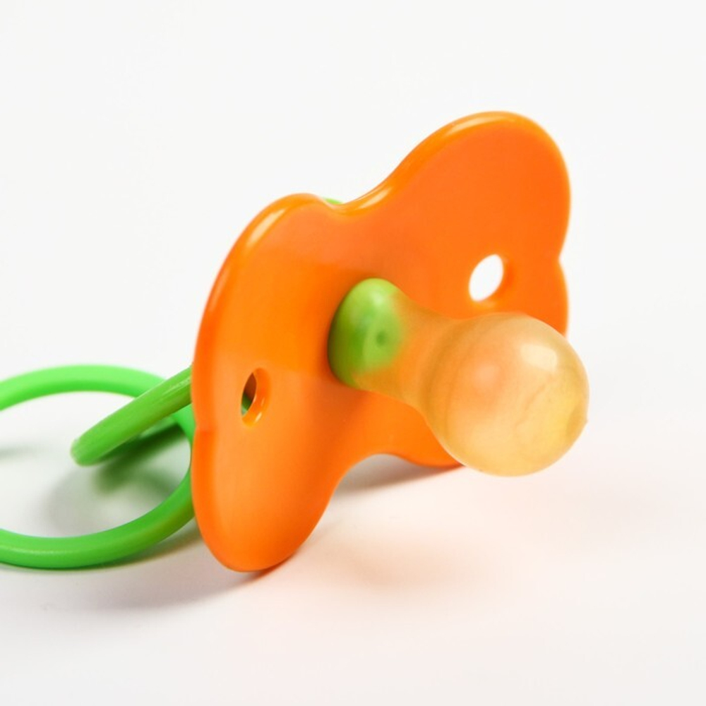 1476836 Соска-пустышка латексная классическая с кольцом «Медвежонок», на цепочке с прищепкой, от 0 м