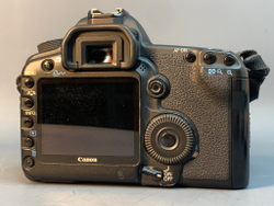 Canon 5D Mark II Body 240392 Кадров