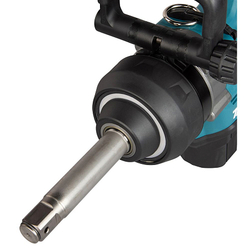 Аккумуляторный ударный гайковерт XGT Makita TW010GZ
