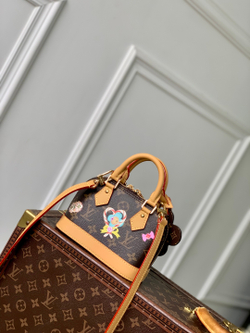 Louis Vuitton Nano Alma