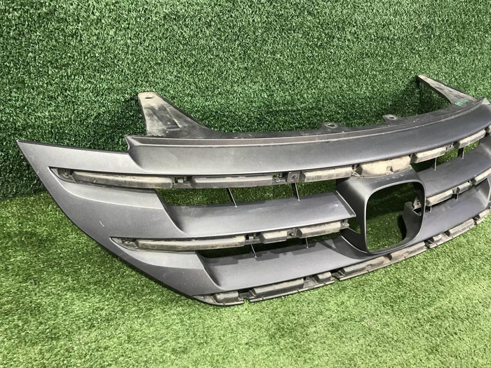 Решетка радиатора Honda CR-V 4 (2011-2015) 2.0
