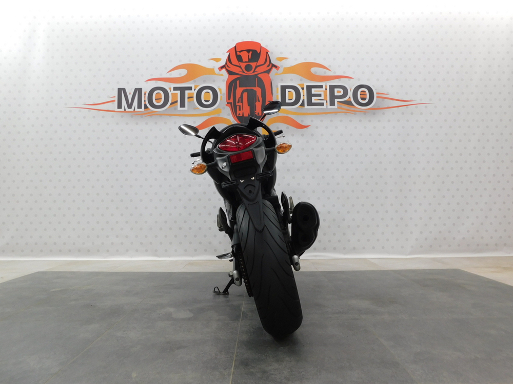 Suzuki Gladius SFV400 , 2015