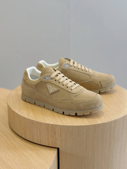 Кроссовки Prada