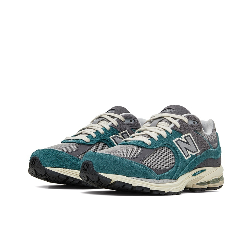 New Balance 2002R New Spruce Magnet