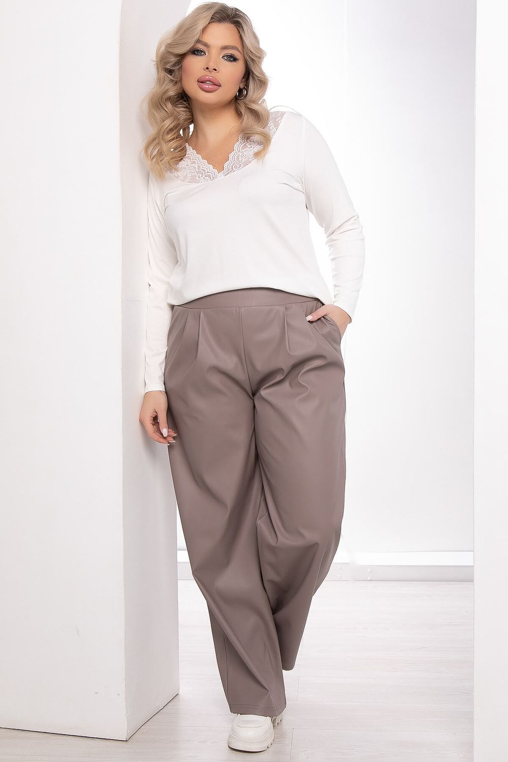 Блуза "Лира" (белая) Б8309 LT Collection