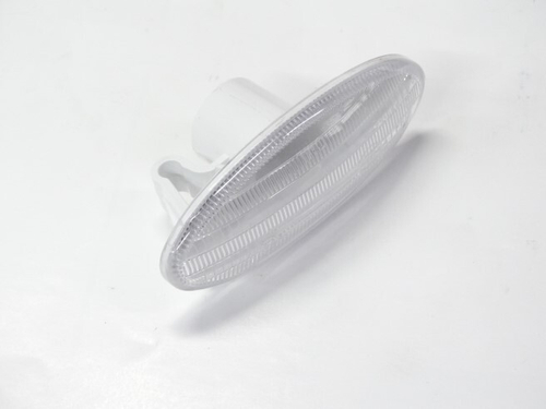 Повторитель поворота Nissan Note Qashqai X-Trail Juke Micra (MANOVER)