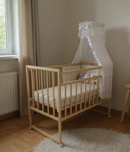 Кроватка для новорожденных ( колесо ,качалка )