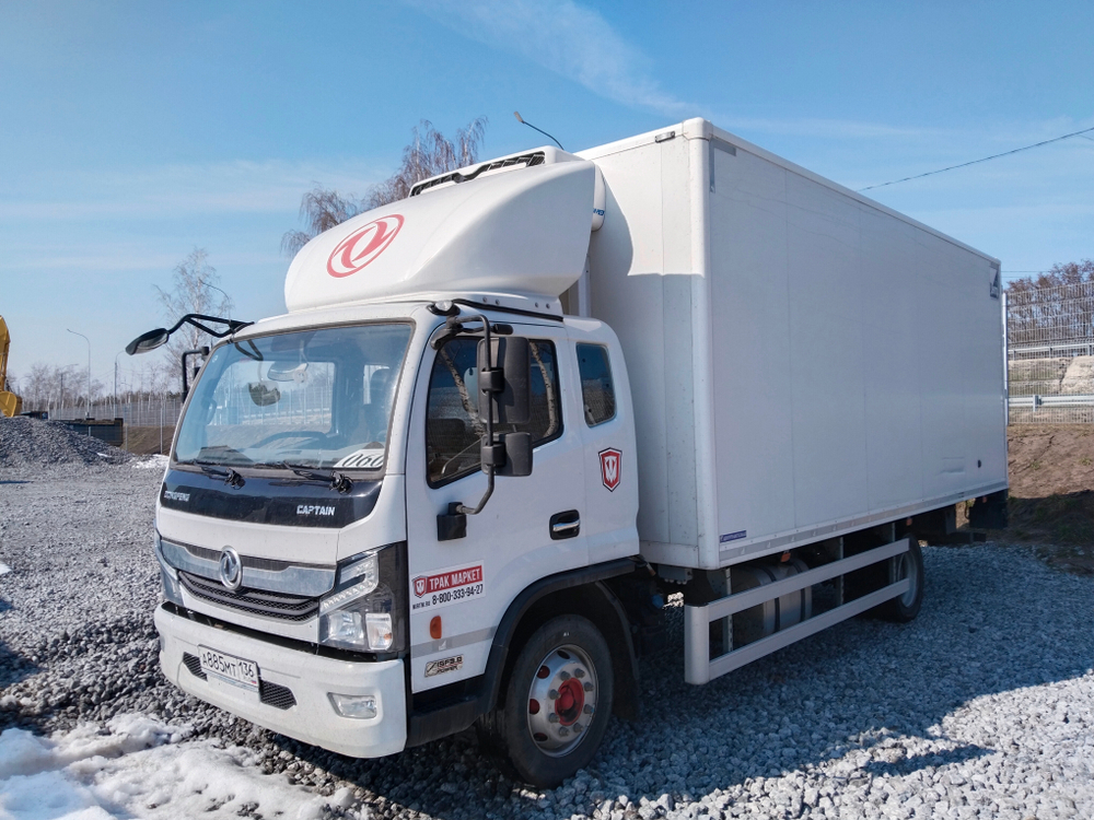 DongFeng C120 Изотермический/рефрижератор с гидробортом АФ-475400-02 (Изотермический, Дизельный, 3.8