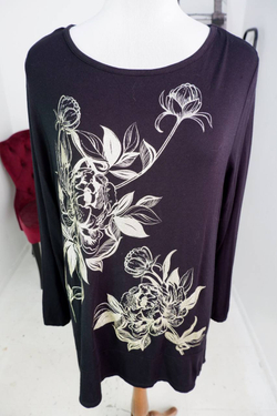 Блузка свободного кроя, визуально на 52/54 размер