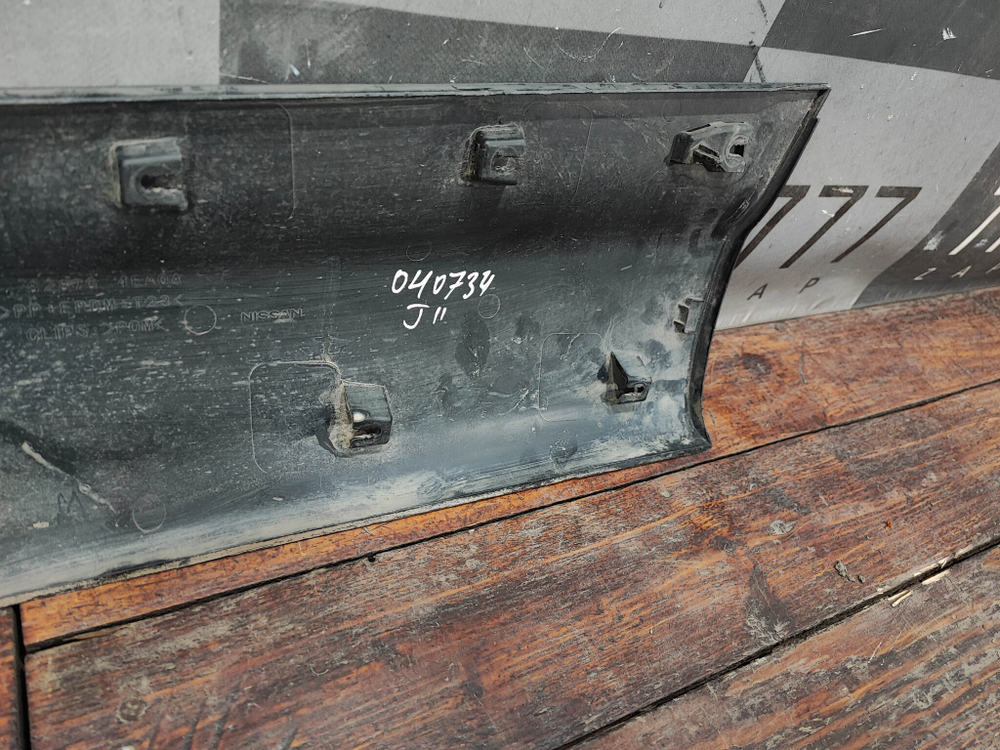 Накладка двери задней правой Nissan Qashqai 2 (J11) 13-24 Б/У Оригинал 828704EA0A