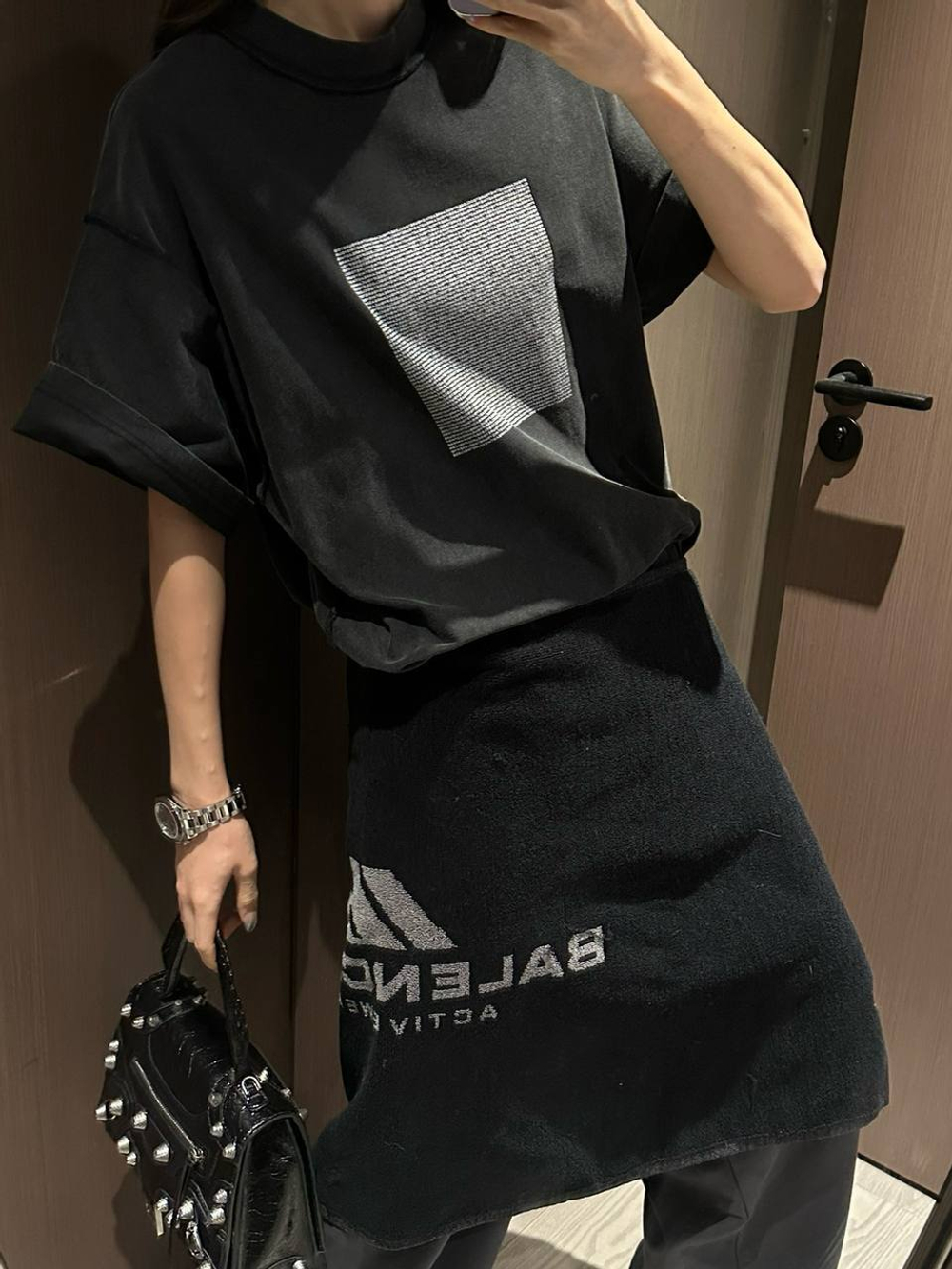 Полотенце Balenciaga
