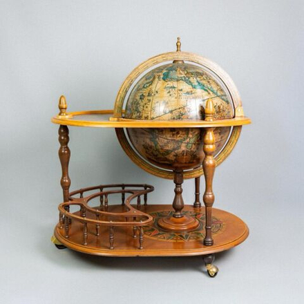 Винтаж: Кабинетный бар в виде глобуса