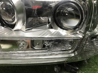 Фара левая Toyota Land Cruiser 200 (2015-2021) LED