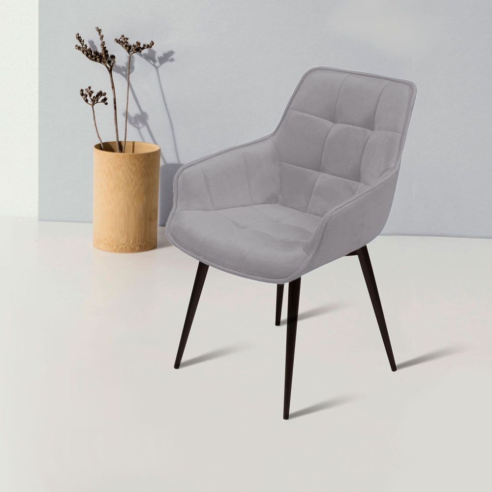 Стул с подлокотниками Capri, бархат светло-серый 26 / опора конус