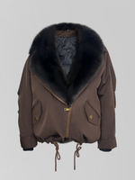 Куртка-парка на молнии с меховым воротником и кулиской внизу