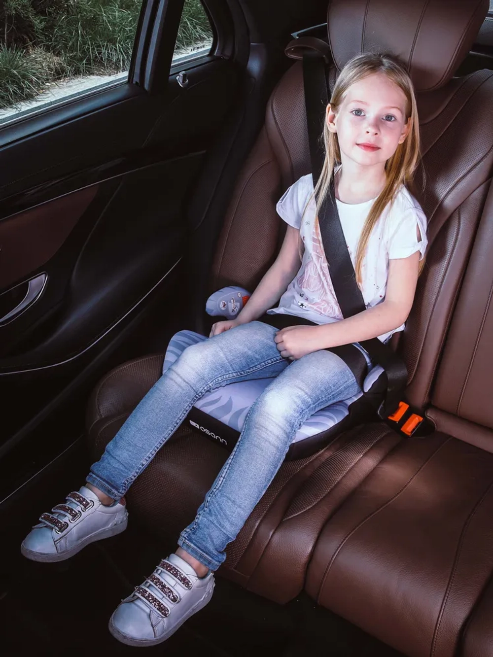 Osann Детское удерживающее устройство - бустер UP Nero