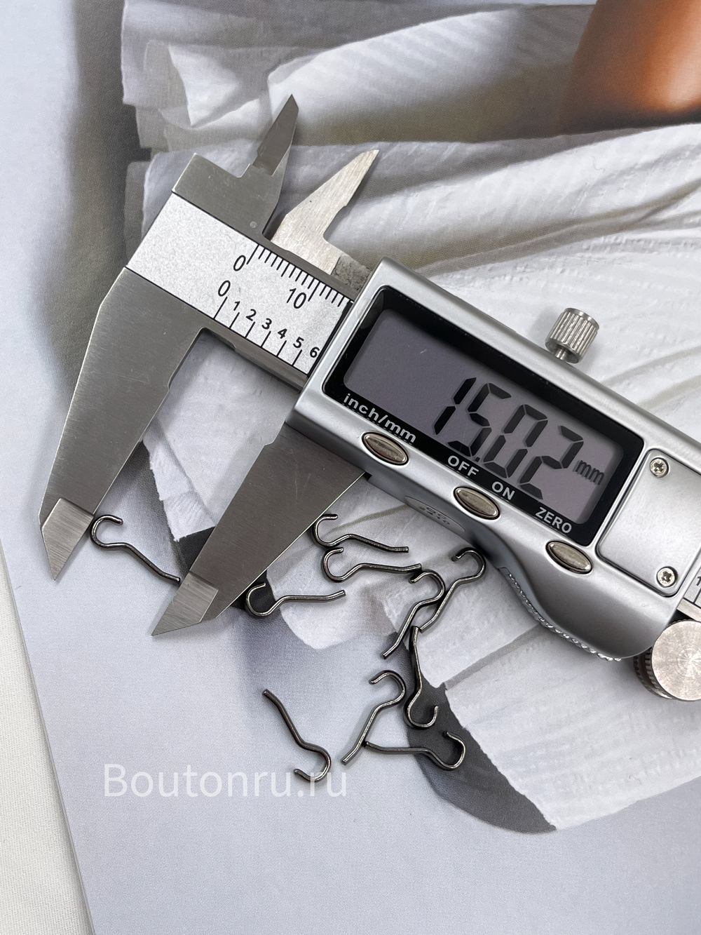 Язычок для пряжки графит